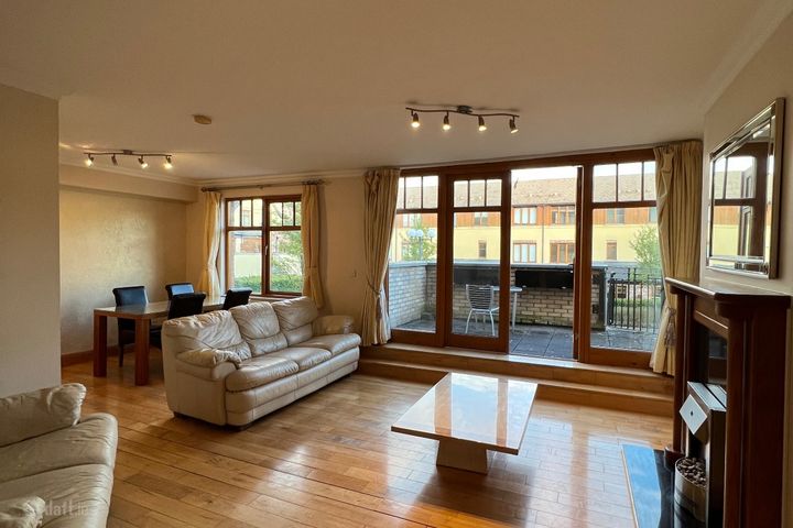 Woodbrook Court, Castleknock, Dublin 15., Carpenterstown, Dublin 15