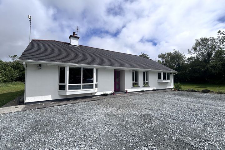 Cushinkeel, Westport, Co Mayo, F28RK53