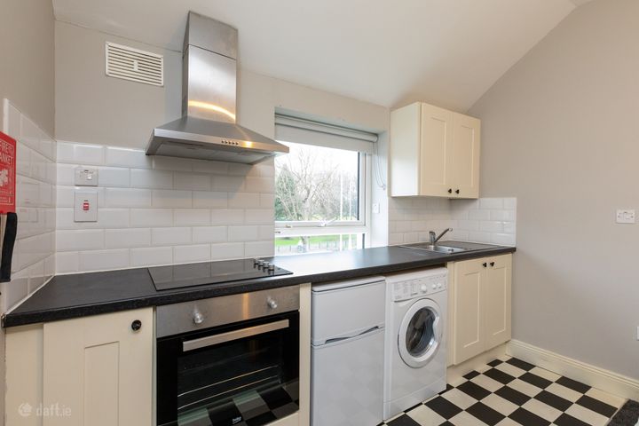 Flat 5, 15 Annesley Bridge Road, Fairview, Dublin 3