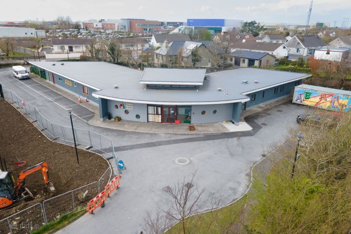 Ábalta Special School, Parkmore East, Ballintemple, Co. Galway, H91V9K4