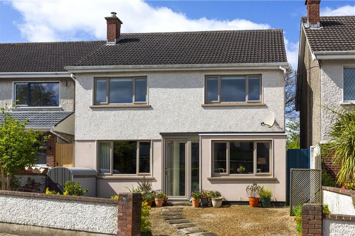 7 Marine Court, Sandycove, Co. Dublin, A96P2N3