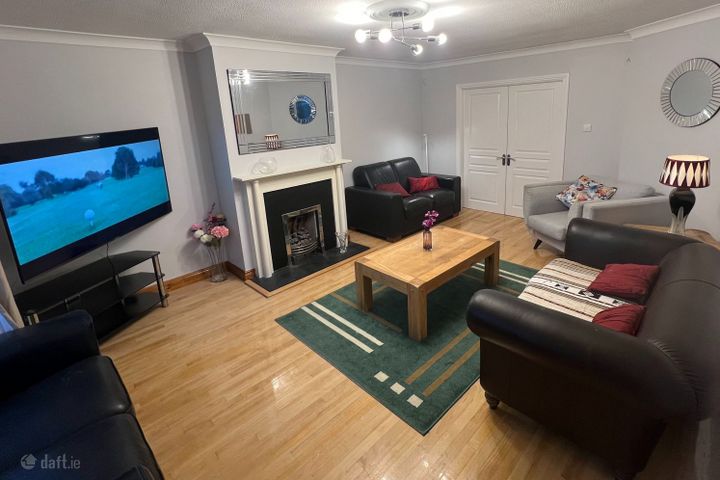 Tullyhall Drive, Lucan, Co. Dublin