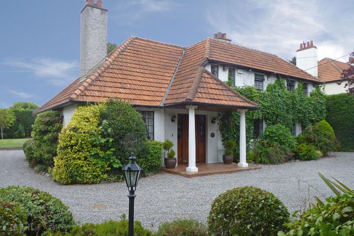 Beechwood, Gordon Ave, Foxrock Dublin 18, Dublin 18, Dublin