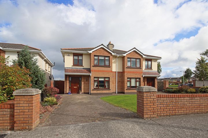 2 The Court, Moyglare Hall, Maynooth, Co. Kildare