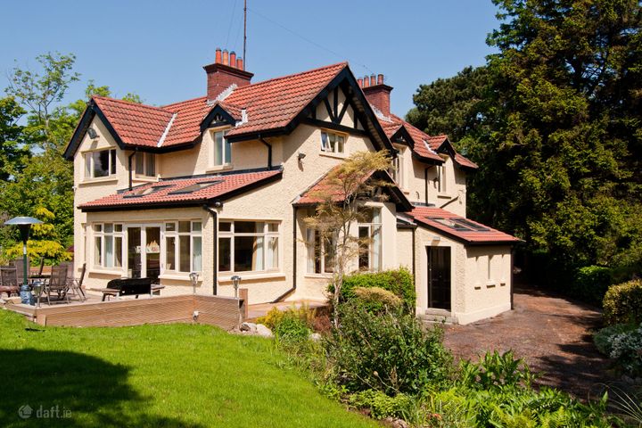 Melmore, Mullinastill Rd, Rathmichael Dublin 18, Dublin 18, Dublin