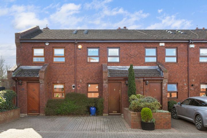 2 Nutley Sq, Greenfield Park, Dublin 4, Dublin 4, Dublin