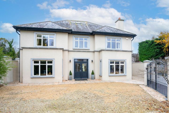 2 Charleville Manor, Firhouse Rd, Knocklyon Dublin 16, Dublin 16, Dublin