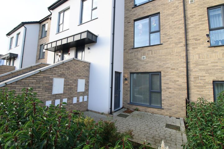 15 Graydon Crescent, Graydon, Newcastle, Dublin