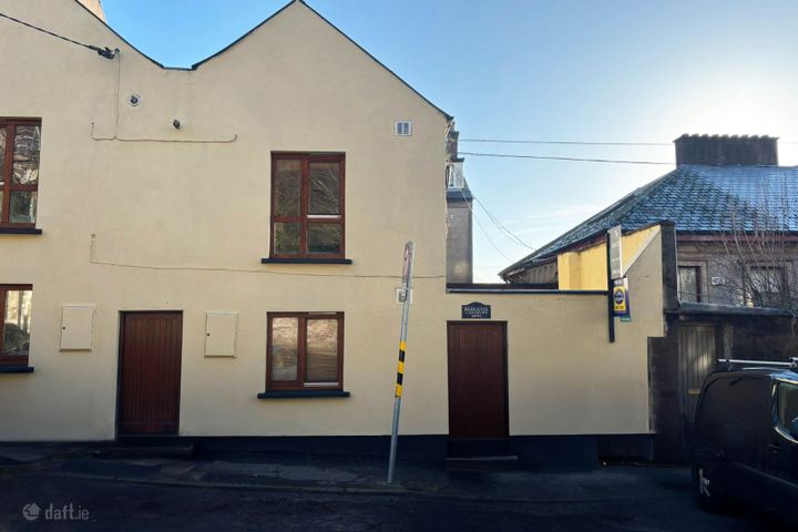  1a Riverview Mews, Wellington Road, St. Lukes, Co. Cork, T23FXC2