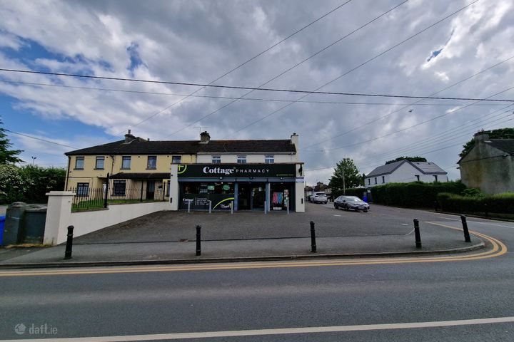 First Floor Rooms, Cottage Pharmacy, Commons Road, Navan, Co. Meath