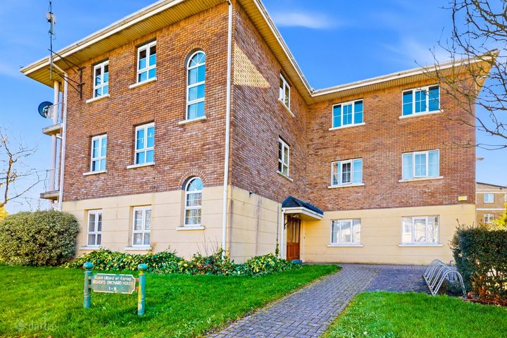 Apartment 3, Bishops Orchard House, Tyrrelstown, Dublin 15, D15AR26