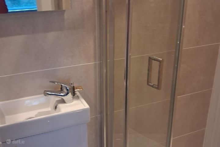  Close to the beach Strand Road, Portmarnock, Co. Dublin, Portmarnock, Co. Dublin