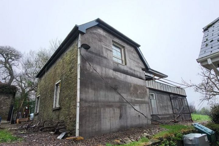 The Mews House, Aghamarta, Carrigaline, Crosshaven, Co. Cork