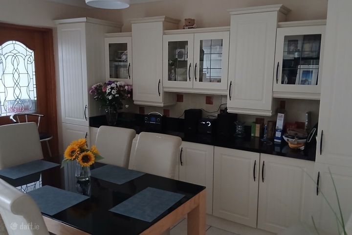 4 Sandyford Hall Park, Dublin 18, Leopardstown, Dublin 18