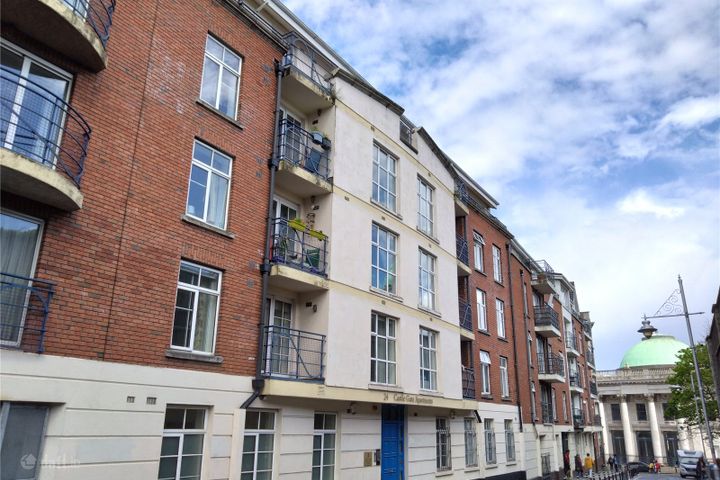 42 Castle Gate, Castle Street, Dublin 2