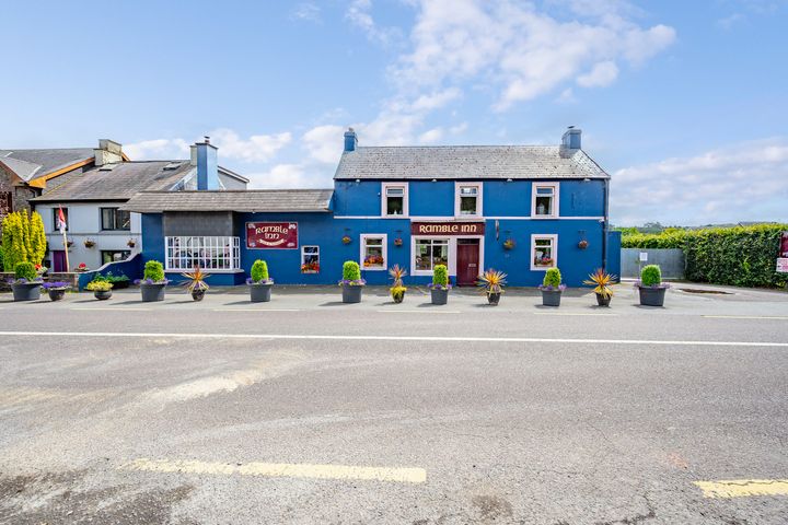 The Ramble Inn Bar & Residence, Halfway, Ballinhassig, Co. Cork, T12EK2T
