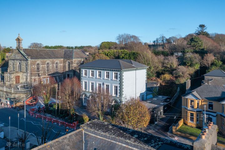 Sutherland Centre, 73-74 North Street, Skibbereen, Co. Cork, P81Y967