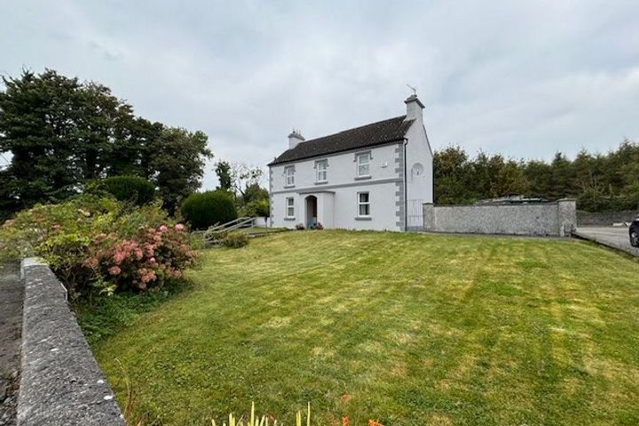 Cloonascragh, Belclare, Caherlistrane, Co. Galway, H54RK38