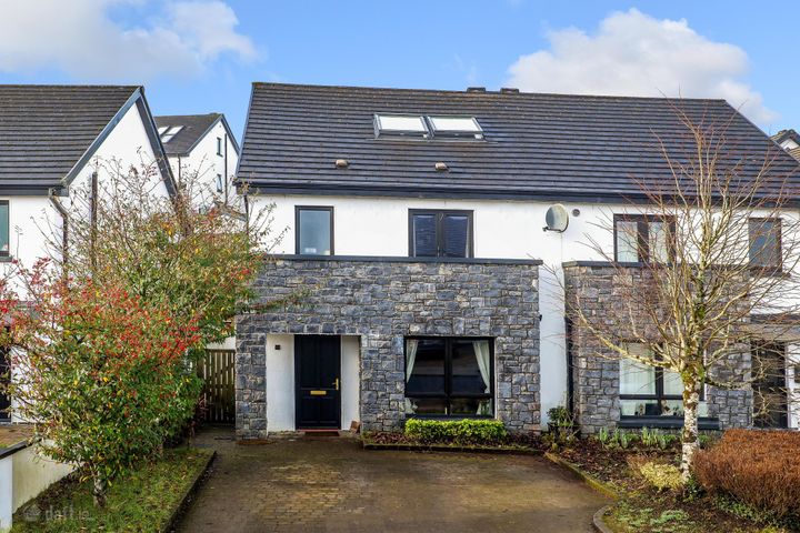 55 Bun Na Coille, Mountain Rd, Maigh Cuilinn, Galway