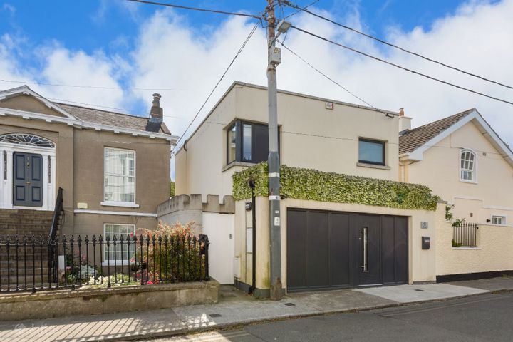 Ard Na Mara, Islington Avenue, Glasthule, Dublin