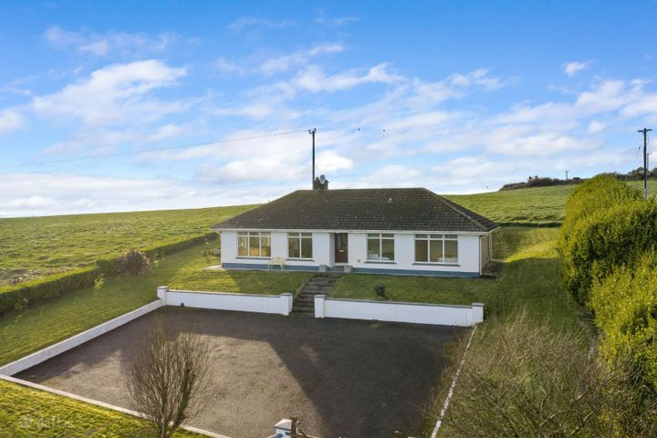 Hillside, Kilkern, Castlefreke, Castlefreke, Co. Cork, P85DH61