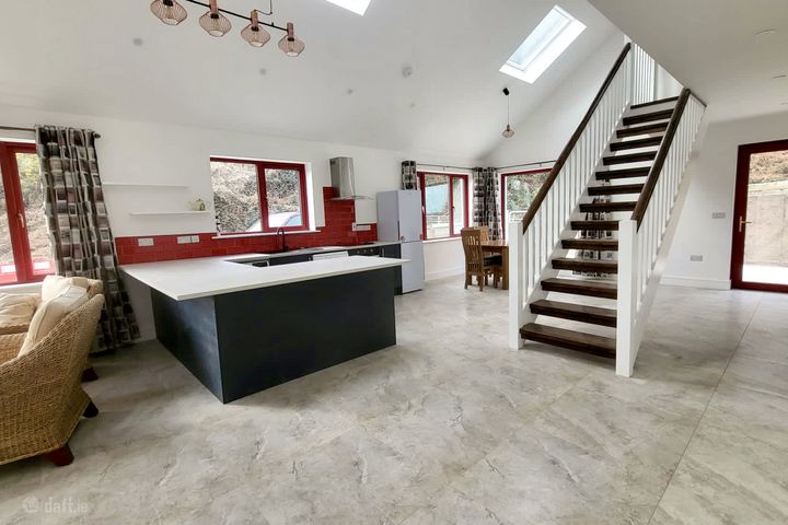 The Old Milking Parlour (15 mins from Cork City), Halfway, Co. Cork