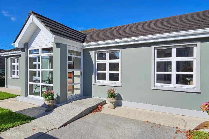 1 Mount Temple, Summerhill, Carrick-on-Shannon, Co. Leitrim, N41F227