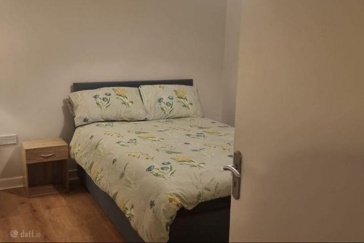 Ballymoneen Road, Knocknacarra, Co. Galway