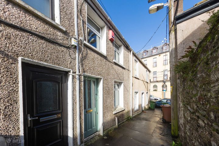 9 Lloyds Lane, John Redmond Street, Cork City Centre