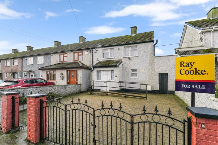 11 Barry Drive, Finglas, Dublin 11