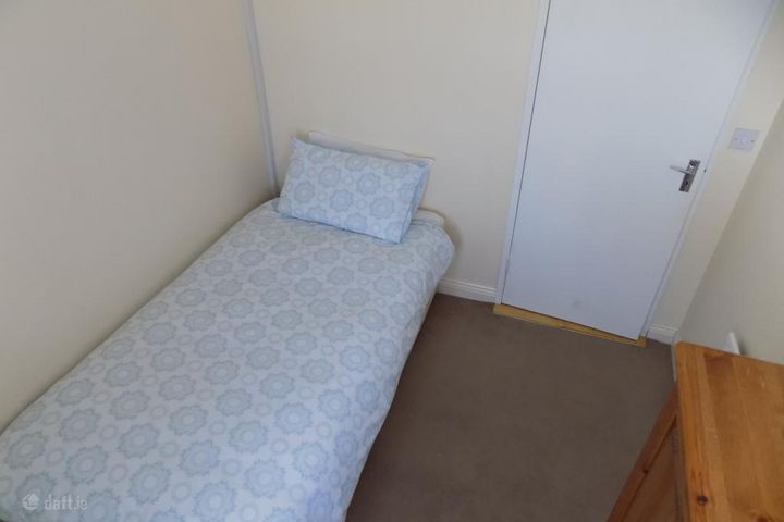 Avonbeg Drive, Tallaght, Dublin 24