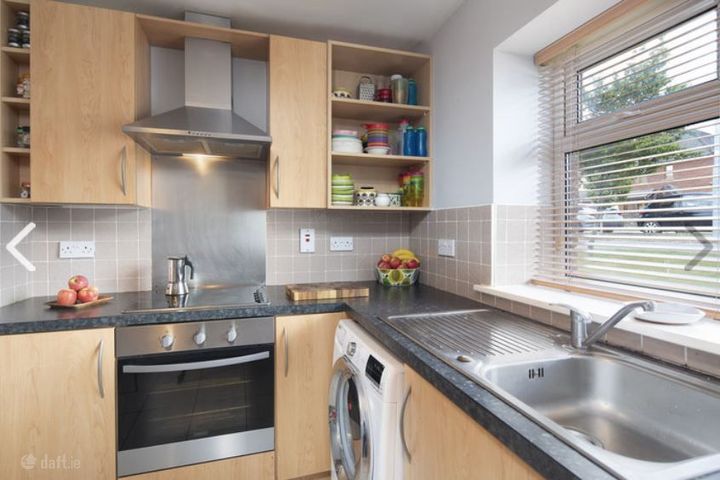 Oakbrook, Castlelake, Carrigtwohill, Co. Cork