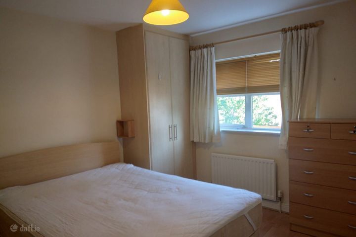 20 Marlfield Place, Kiltipper, Dublin 24