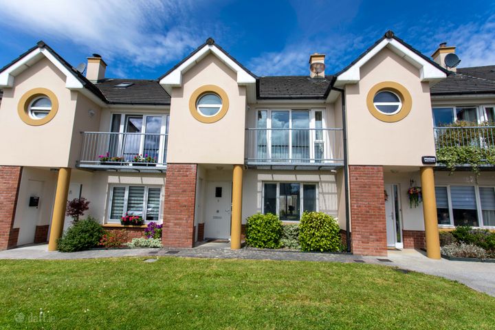 9 Hollow Way, Oakview Village, Tralee, Co.Kerry, V92WEP1
