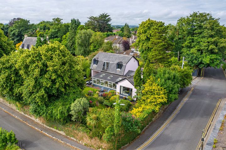 The Lodge, Castle Road, Blackrock, Cork, T12T6X6