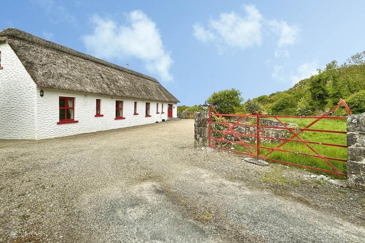 Rose Cottage, Oughtdarra, Lisdoonvarna, Co. Clare, V95K6C5