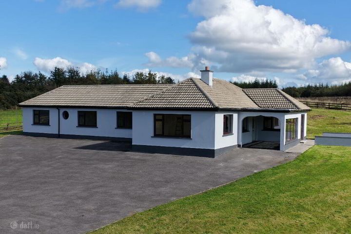 Ballyfeeny, Kilglass, Co. Roscommon, F42KX01