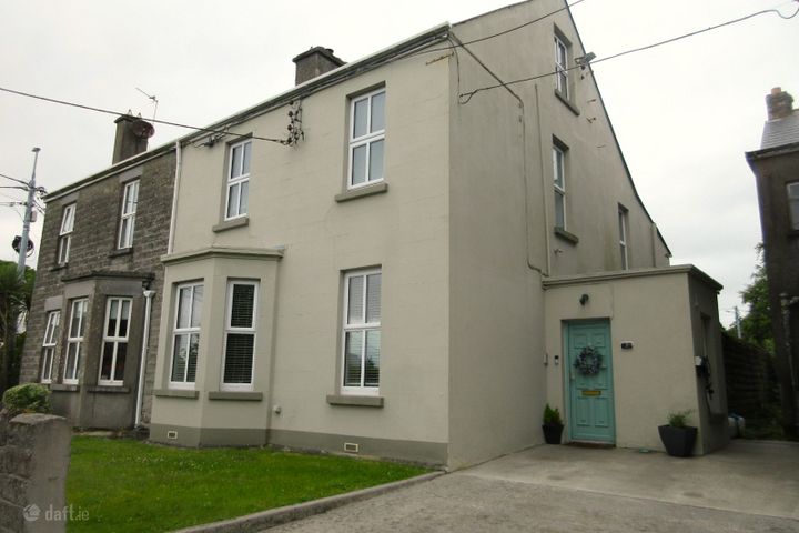 2 Grovelands, Athlone, Athlone, Co. Westmeath