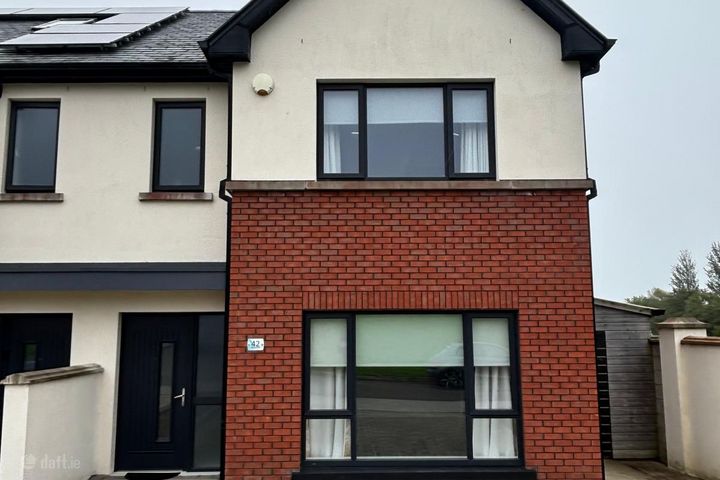 42 Meadow Walk, Castle Heights, Kilmoney, Carrigaline, Co. Cork