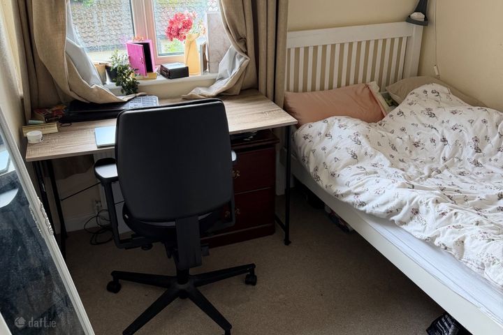 Ingle, 19 Birchfield Park, Kilmacud, Dublin 14