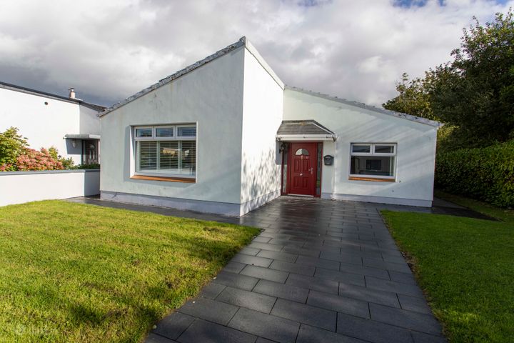 32 Woodlands, Oakpark, Tralee, Co. Kerry, V92 WTP3