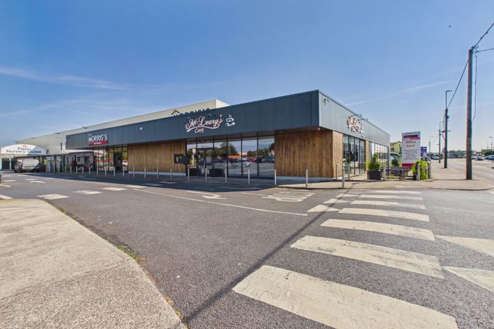McLeary's Cafe, Cork Road, Waterford City, Co. Waterford, X91E097