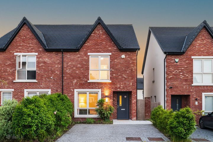 26 Whitethorn Square, Naas, Naas, Co. Kildare, W91XCF8