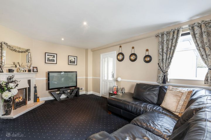 9 Ennis Grove, Sandymount, Dublin 4, D04H020 - Photo 2