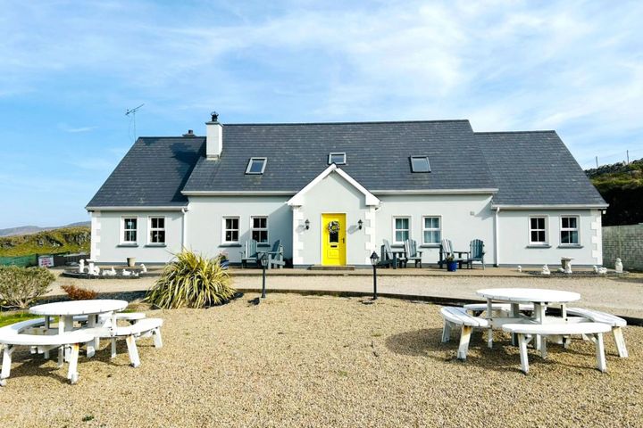 Slieve League House, Croaghlin, Teelin, Co. Donegal, F94YD23
