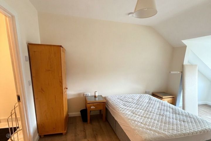 Denton, Bray Road, Loughlinstown, Dublin 18