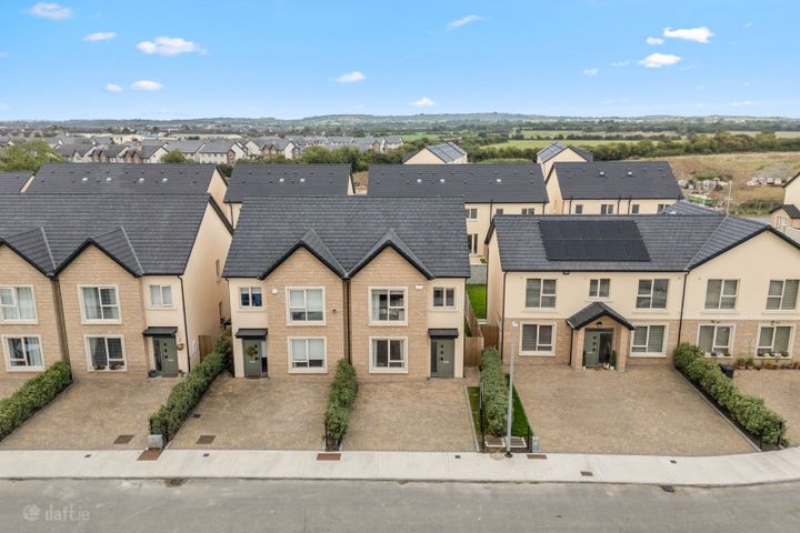 Beaulieu Banks, Termonfeckin Road, Drogheda, Co. Louth