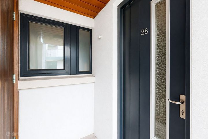 FIXED PRICE 360,000 NO BIDDING, Apartment 28, Liberty View, St. James Gate, Dublin 8, D08NF24