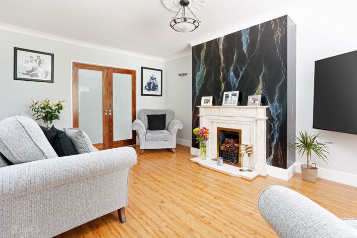 Chez Nous, 4 Ballyowen View, Lucan, Co Dublin, K78C6P1 - Photo 3