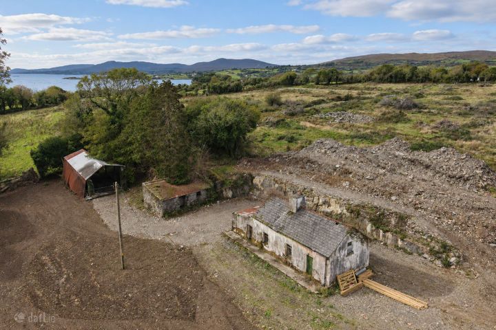 Murreagh, Durrus, Bantry, Co. Cork, P75X386